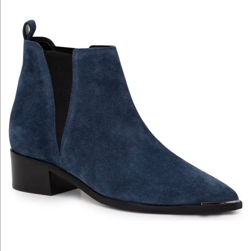 Marc Fisher Ltd. Blue Suede Chelsea boots. Never worn. Sz 8